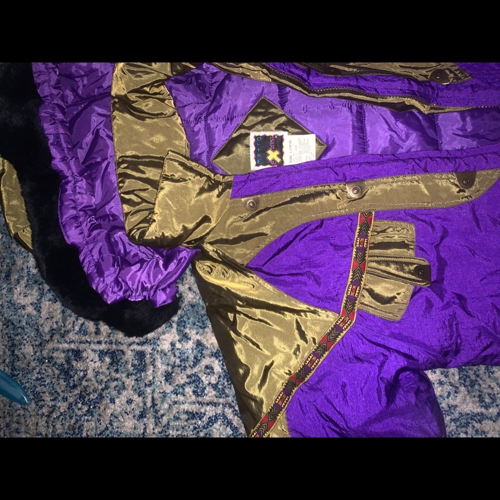 Girls Jacket - Picture 4 of 4
